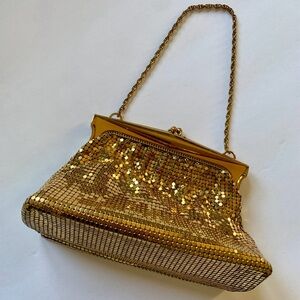 Whiting & Davis Gold Mesh Purse 1950's, Satin lining, mirror, Made in USA